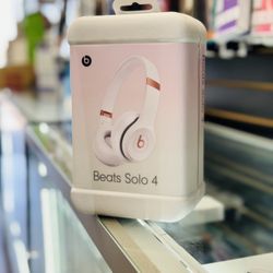 Beats Solo 4