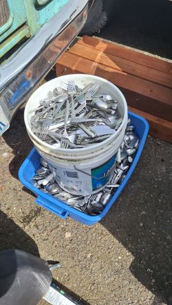 LARGE LOT OF FLATEWARE FORKS SPOONS KNIVES  FOR CRAFTING OR USE  HEAVY