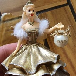 Hallmark Keepsake Ornament Barbie 