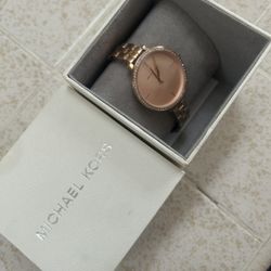 Michael Kors Women’s Watch Brand NEW