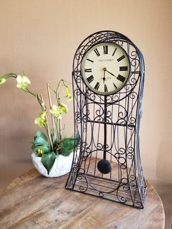 Decorative Pendant Clock Iron