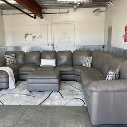 4 Pc Arizona Leather Sectional 