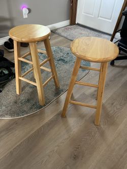 Wood bar stools
