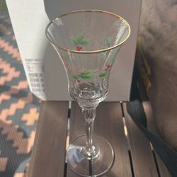 Mikasa Set Of 4 Wine Glasses