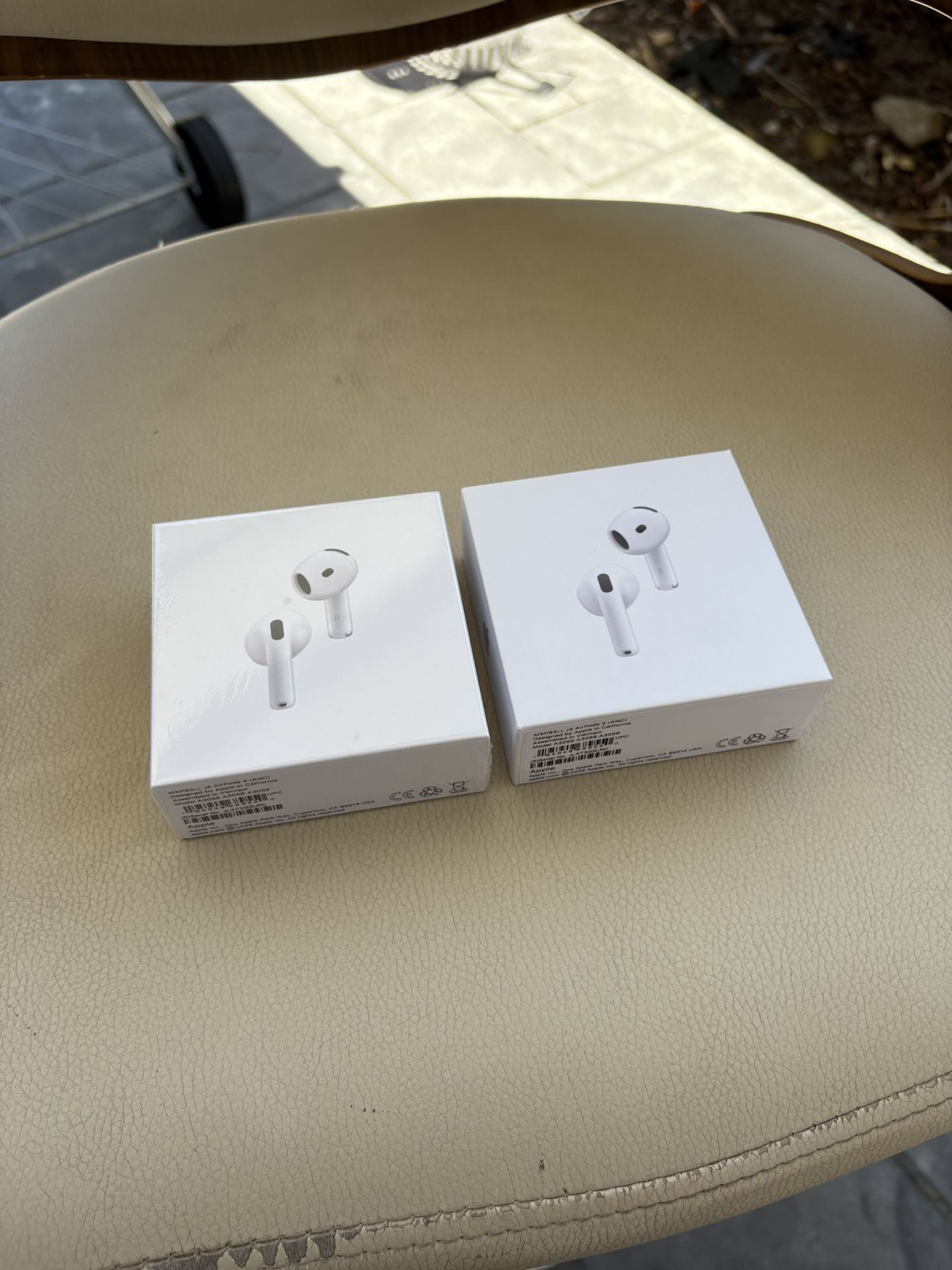 Airpods 4 ANC (2 pairs)