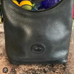 AUTHENTIC VINTAGE LEATHER DOONEY & BOURKE PURSE