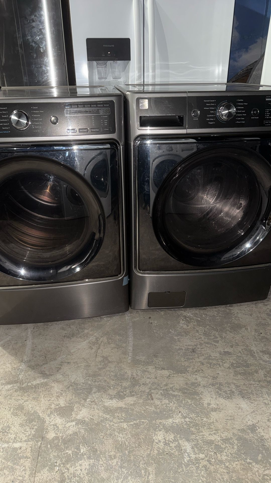 Big Washer And Big Dryer Gas Kenmore