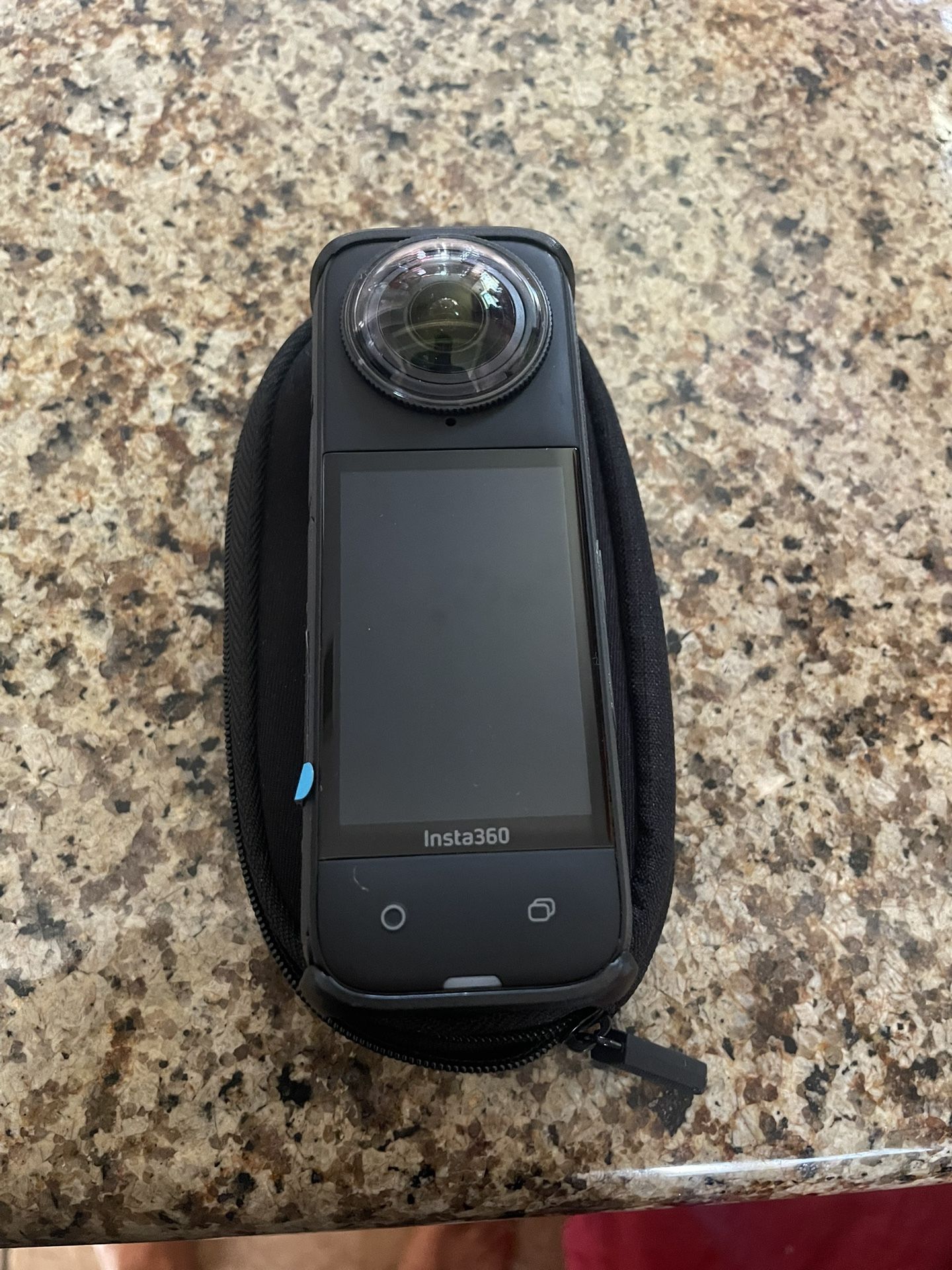 Insta360 X4