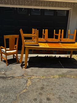 Wood Dinning table