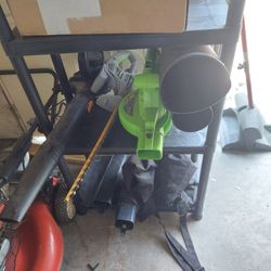Mowers/ Garden Tools/blowers 