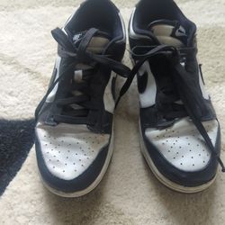 Nike panda dunks