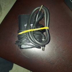 Dell 65 Watts Charger For Laptop