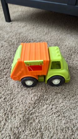 Toy Garbage Truck Green and Orange