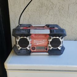 Milwaukee Jobsite Radio