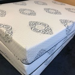 MATTRESS AND FURNITURE GREAT QUALITY 