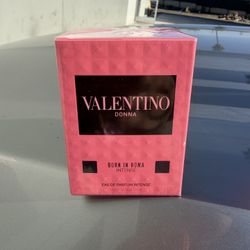 Valentino Donna Born in Roma Intense Eau de Parfum 