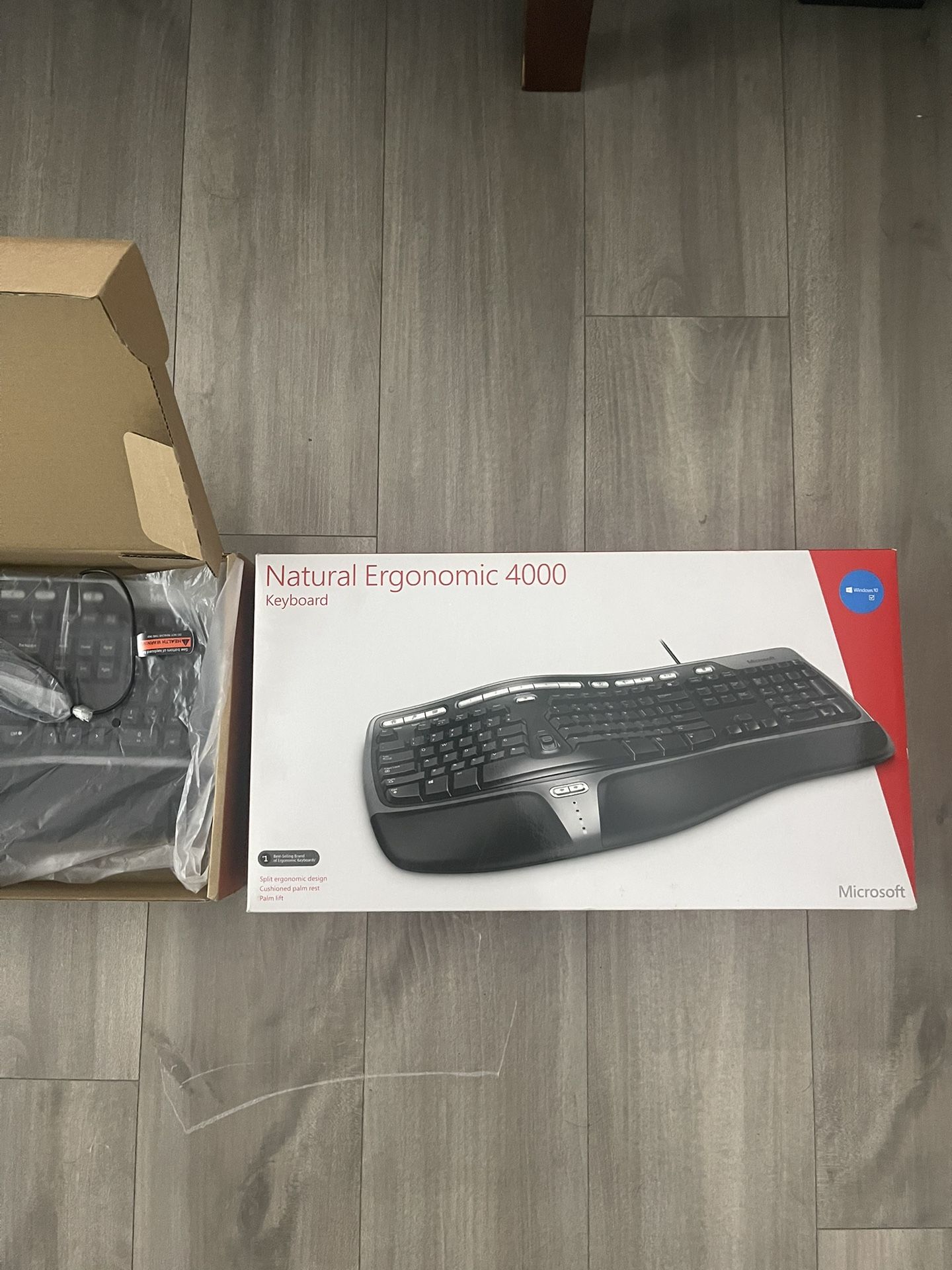 Microsoft Natural Ergonomic Keyboard 4000 Wired