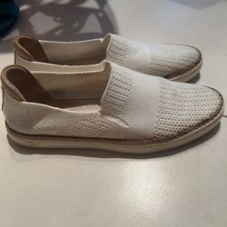 Ugg Slip On  Women’s Size 8
