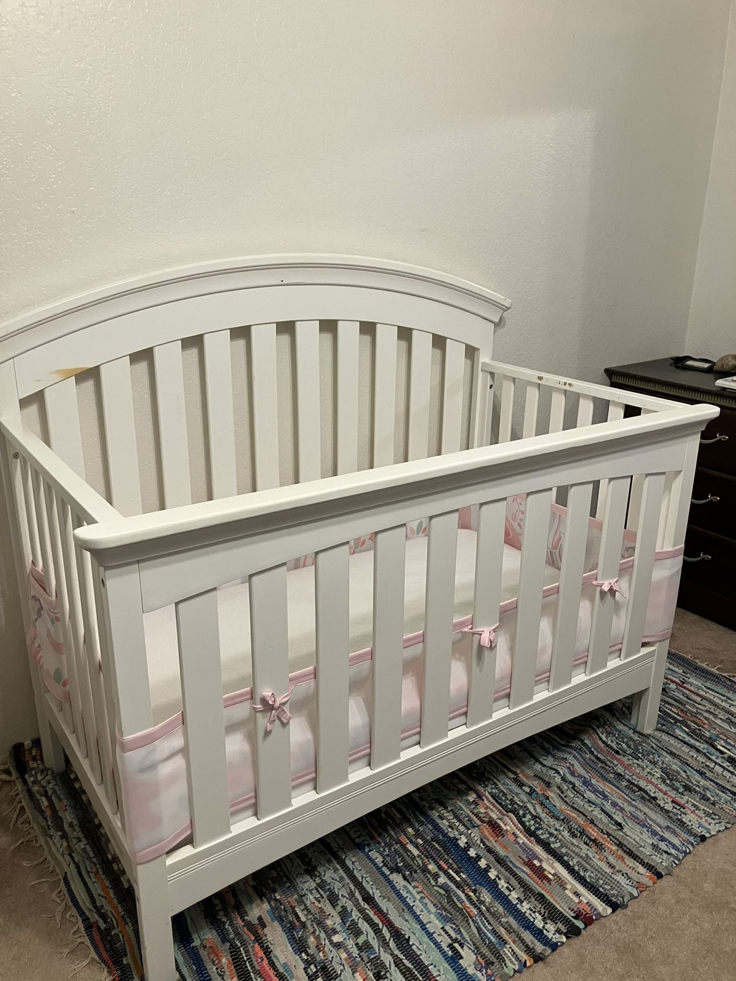 White Baby Crib And Sealy Mattress
