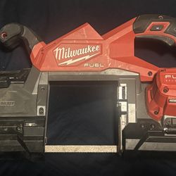 Milwaukee Deep Cut Band Saw No Battery Or Charger