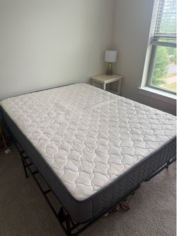 Queen mattress