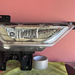 2021 Ford F150 TYC 19-6289-00-9 Fog Light Right Passenger Side RH Halogen CAPA