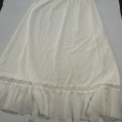 Vintage Spencer 1/2 Slip with Laced Bottom Size M 