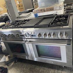 Thermador Pro Grand 60” Range With Grill And Griddle