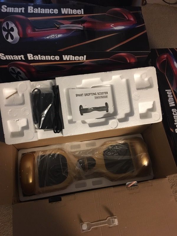 Smart drifting Hoverboard 2 wheel scooter all brand new in the box with charger and instructions !!!