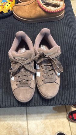 Adidas brown campus shoes size 5