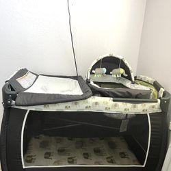 Baby Crib 