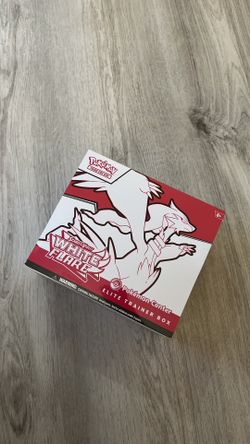 White Flare Pokemon Center Elite Trainer Box (Exclusive) - SV: White Flare (WHT)