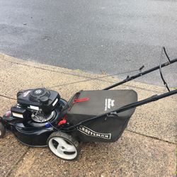 Craftsman 22 Self Propelled Lawnmower Lawn Mower for Sale in