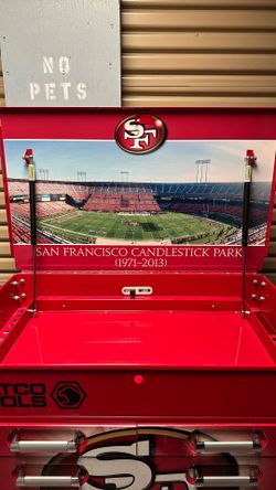 MATCO TOOL BOX