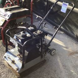 CENTRAL MACHINERY 212cc PLATE COMPACTOR 