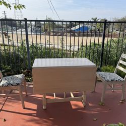 Collapsible Dining Table