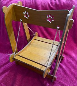 Wooden Paw Print Pet Swing 19.5” x 16” x 14” Puppy Dog Kitty Cat NEW!
