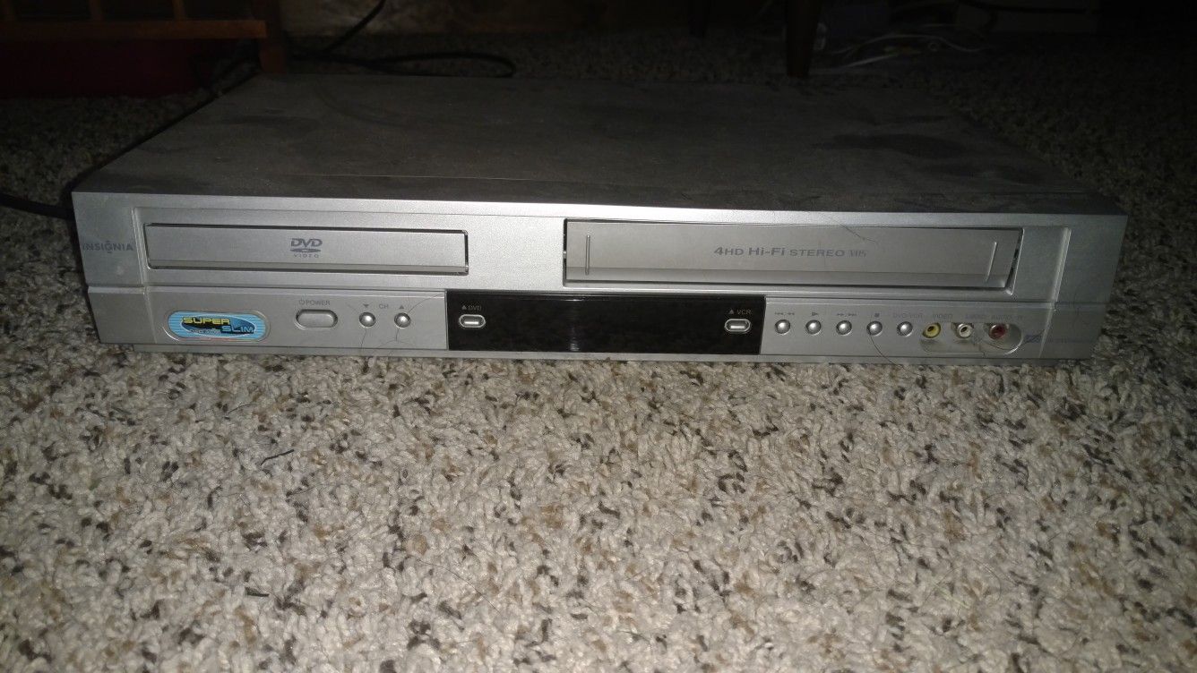 DVD/tape player