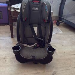 Graco Car seat 