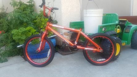 Air zone freestyle BMX