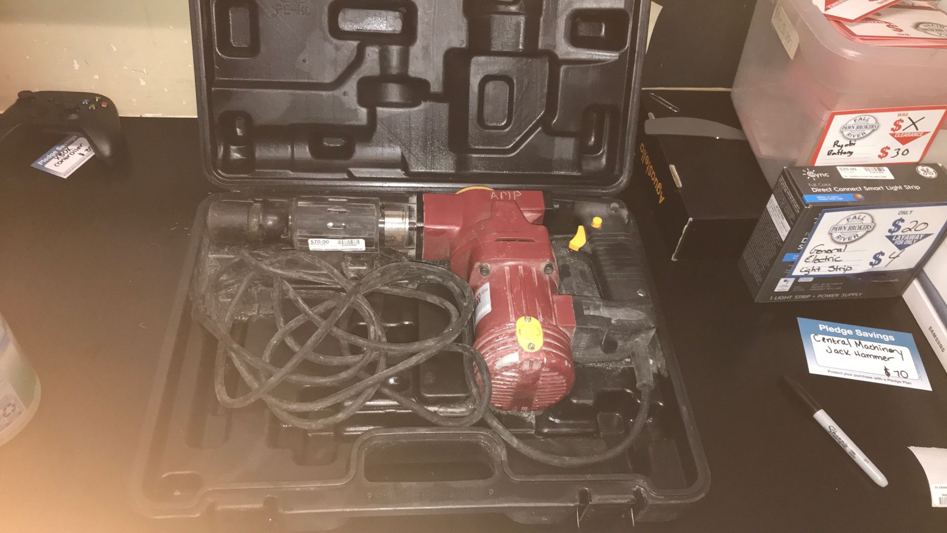 Central Machinery Demolition Hammer