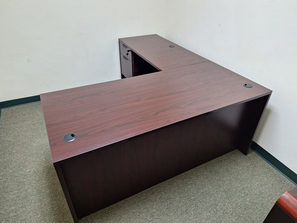 L-shaped Executive Desk