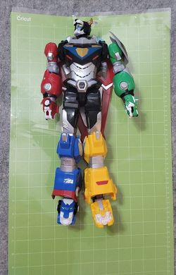 16 Inch Voltron With Words And Sounds