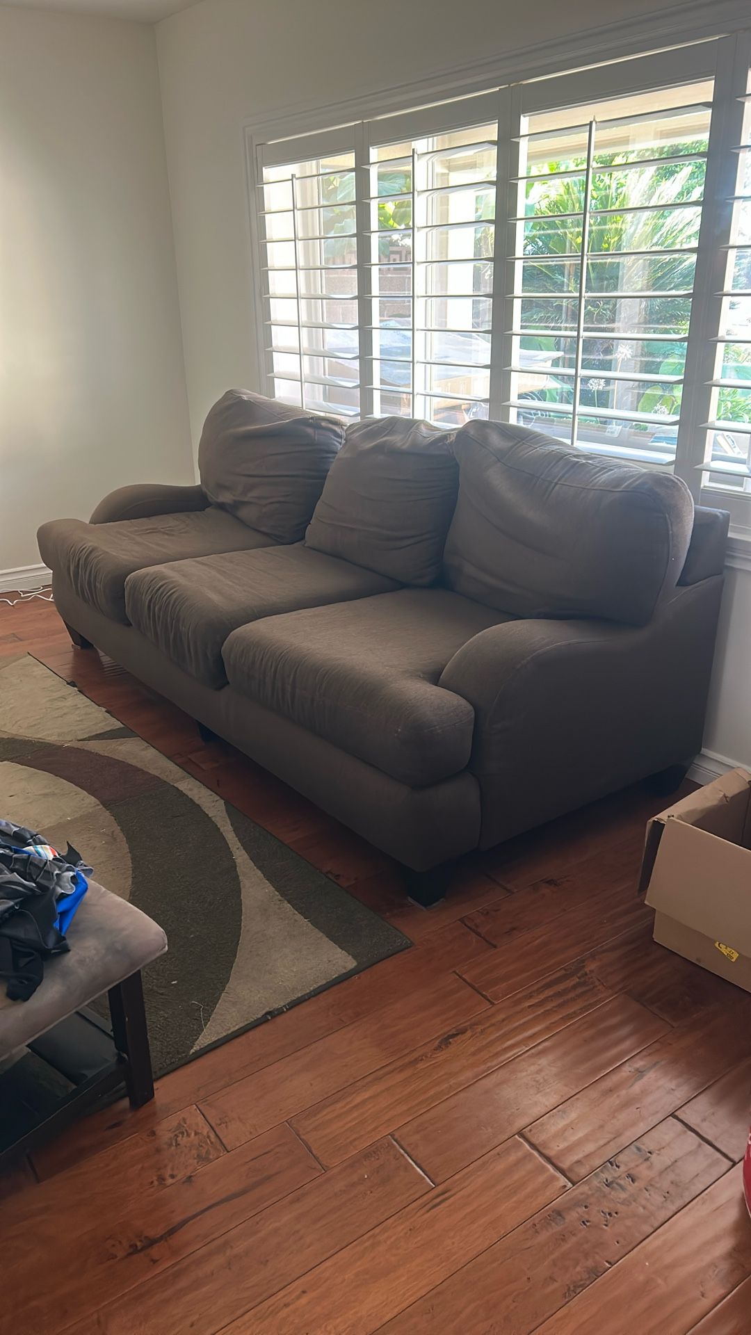 Free Sofas