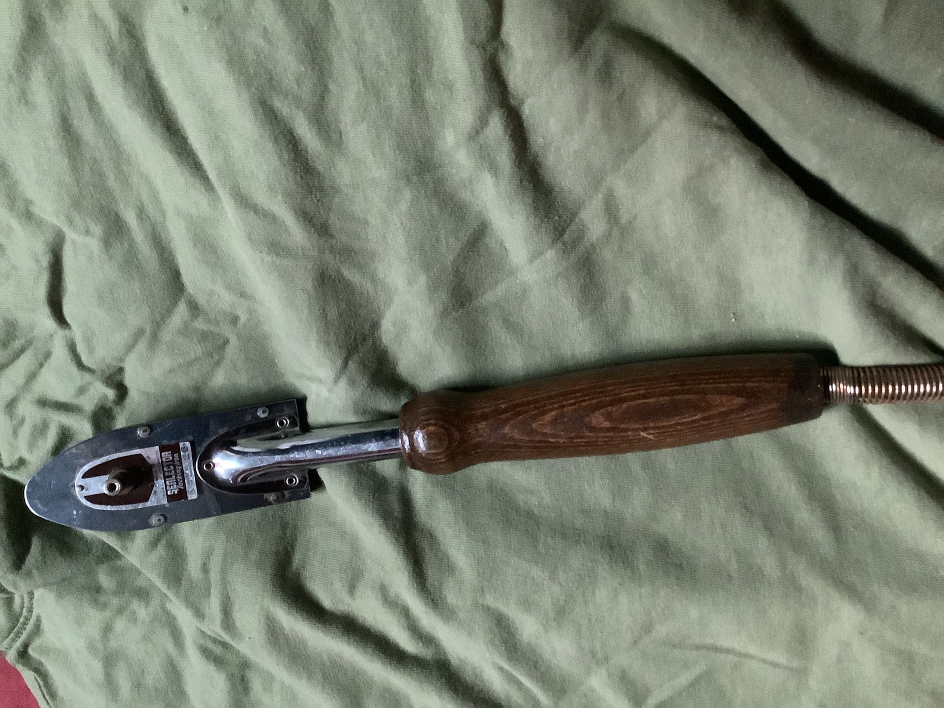 Sealector Electric Tacking Iron Matting Tool Model 100-DI