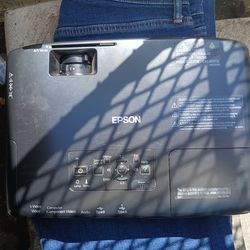 Epson LCD projector model H268F