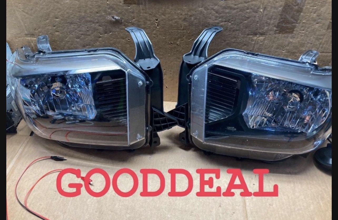 OH143 Fit 14-17 Toyota Tundra Black Clear Side Mark  Light Lamp Headlight Pair. 