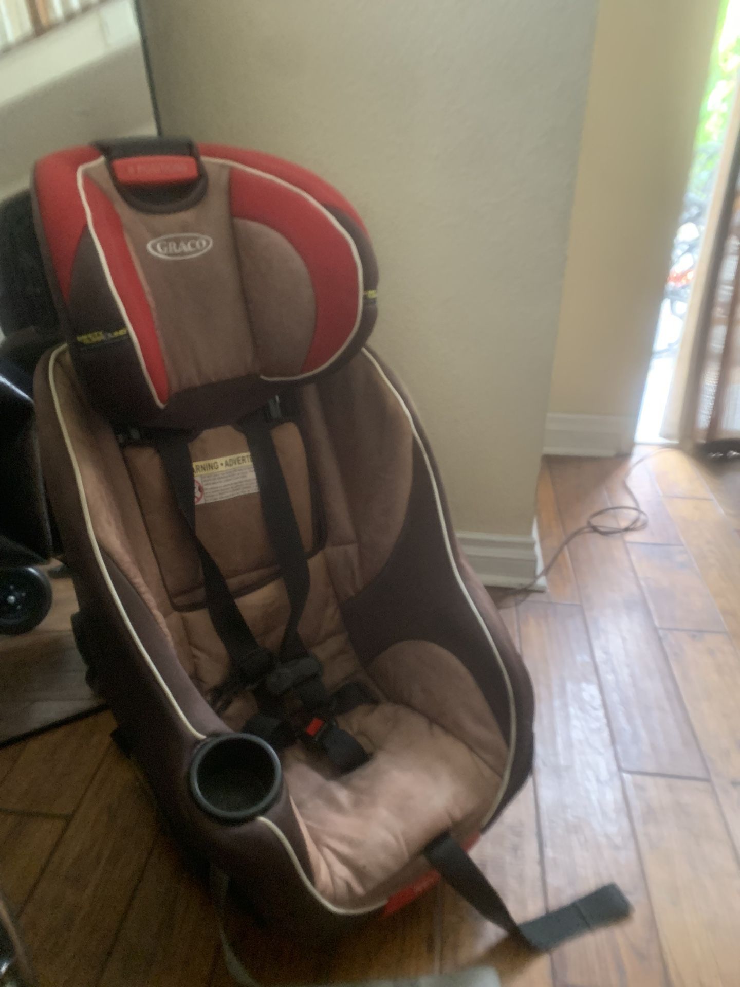 Car seat 