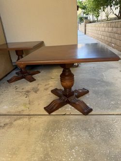 Wooden Pedestal Tables for Sale – Elegant Craftsmanship, Timeless Style