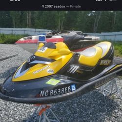 3 Waverunners Trailer And 2 Lifts